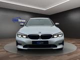 BMW 330e Touring Advantage °AHK°NAVI PROF°LIVECP°LED - BMW: Fensterheber Elektrisch