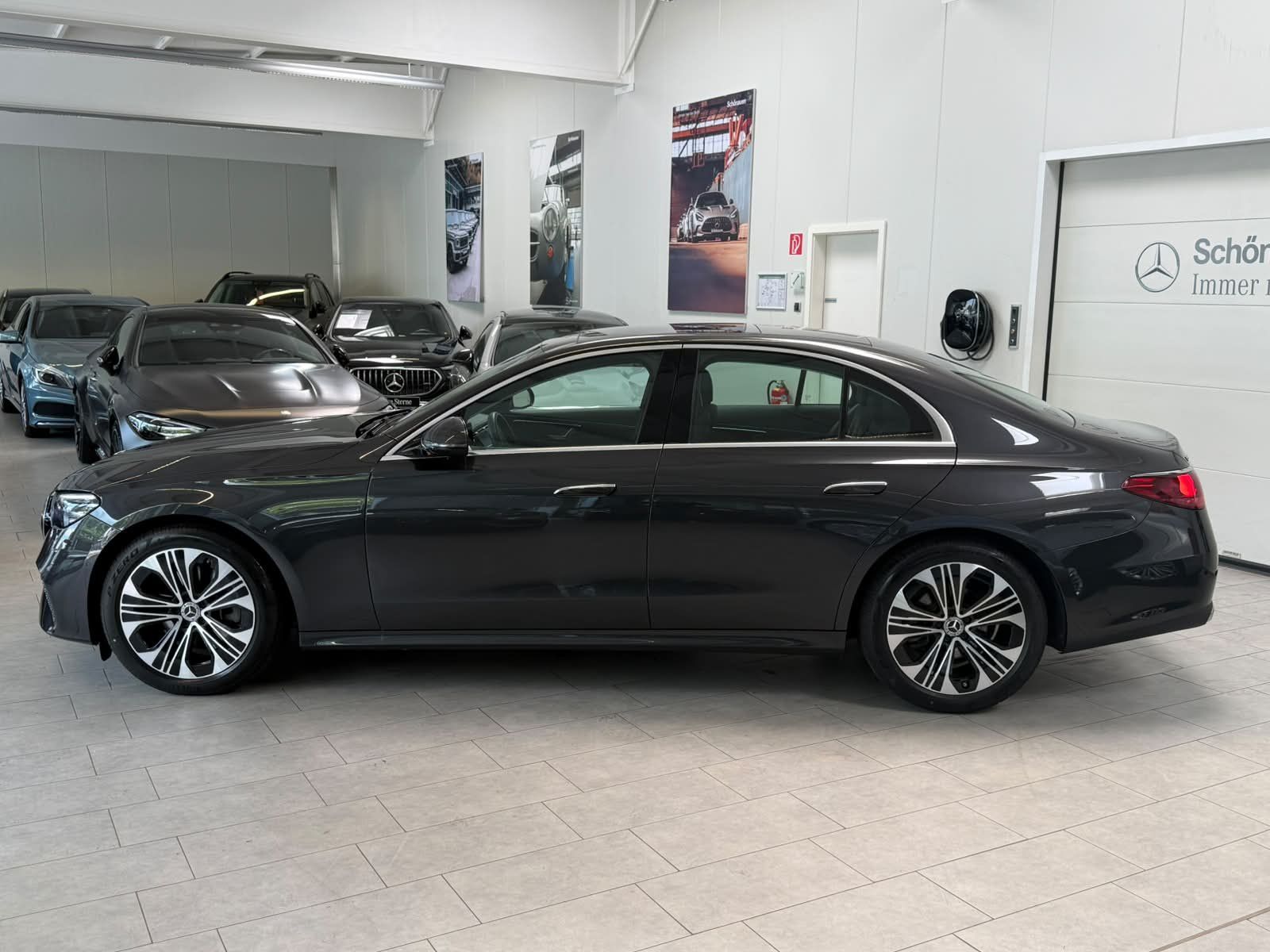 Mercedes-Benz E 220 d AVANTGARDE ADV. PANO 19 DISTR TOTW foto 3