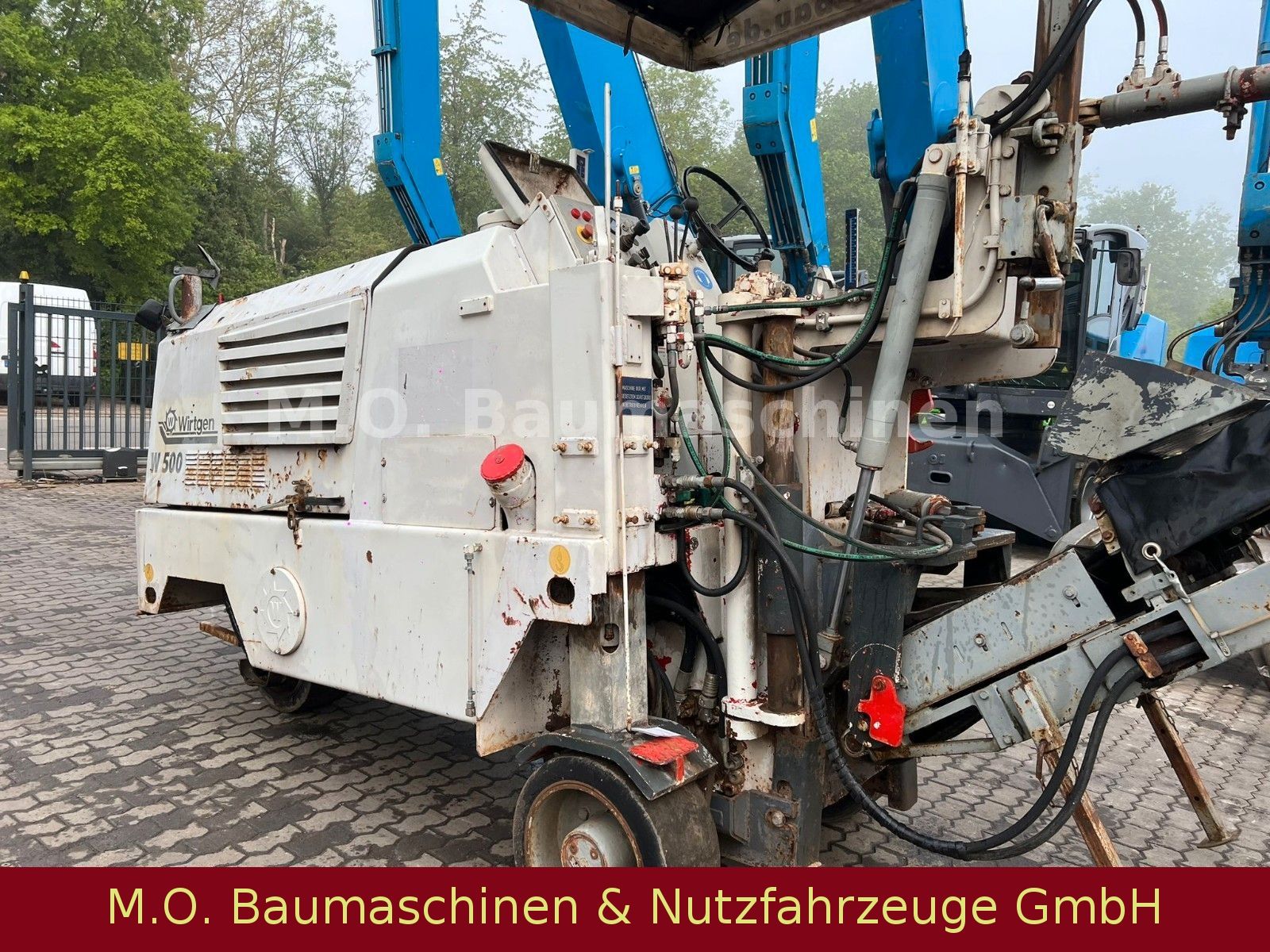 Fahrzeugabbildung Wirtgen W 500  / Straßenfräse /