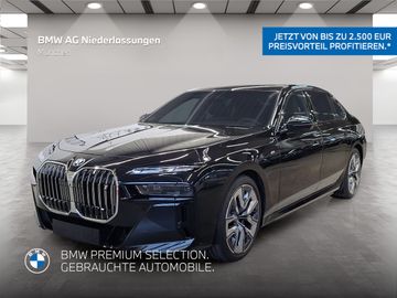 BMW i7 xDrive60 Limousine M Sport Massage AHK Alarm