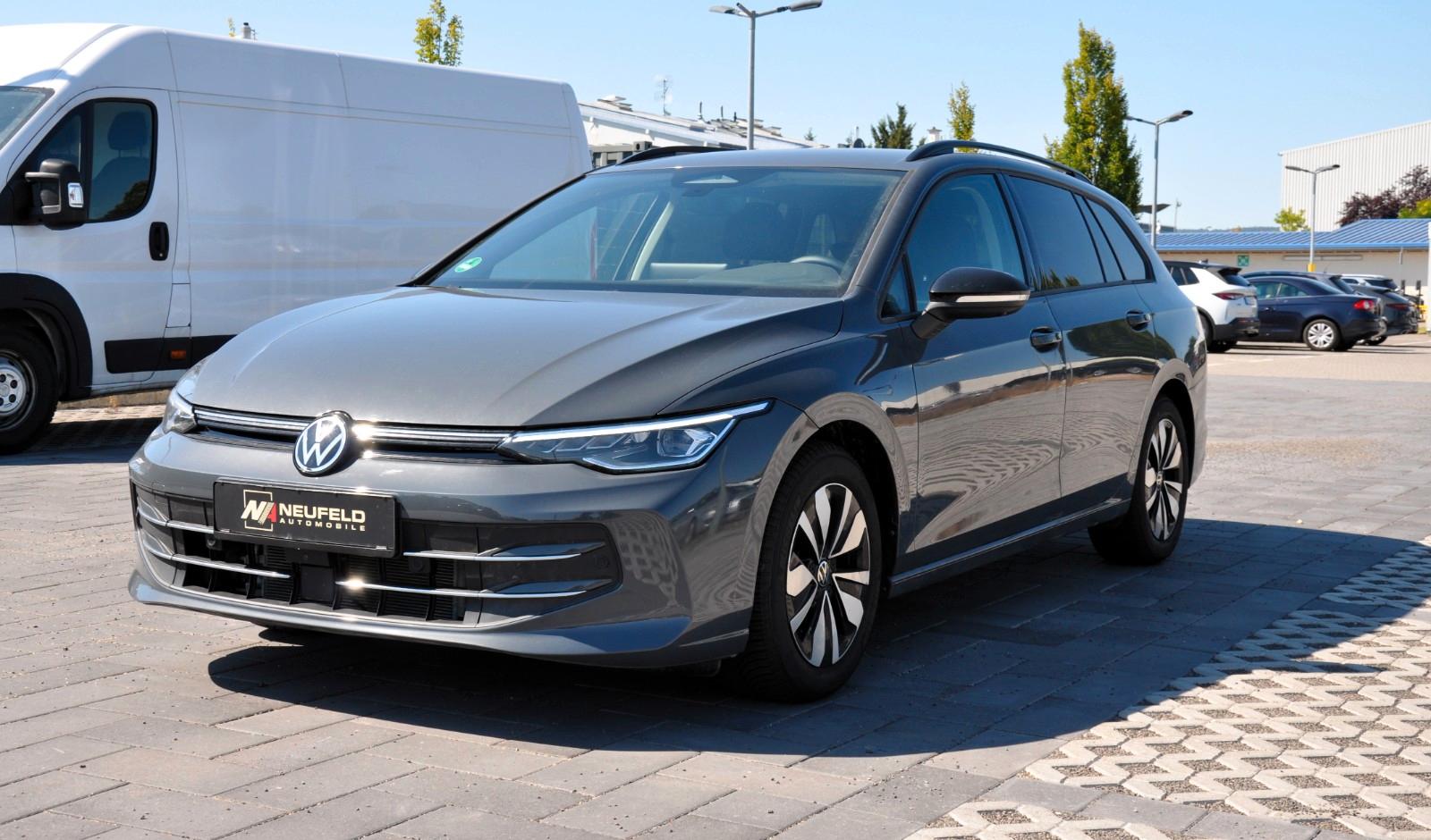 Volkswagen Golf VIII Variant 1.5 eTSI 110 kW Goal