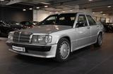 Mercedes-Benz 190 2.5-16 - Mercedes-Benz 190 mit Benzin-Antrieb: Limousine, 2.5