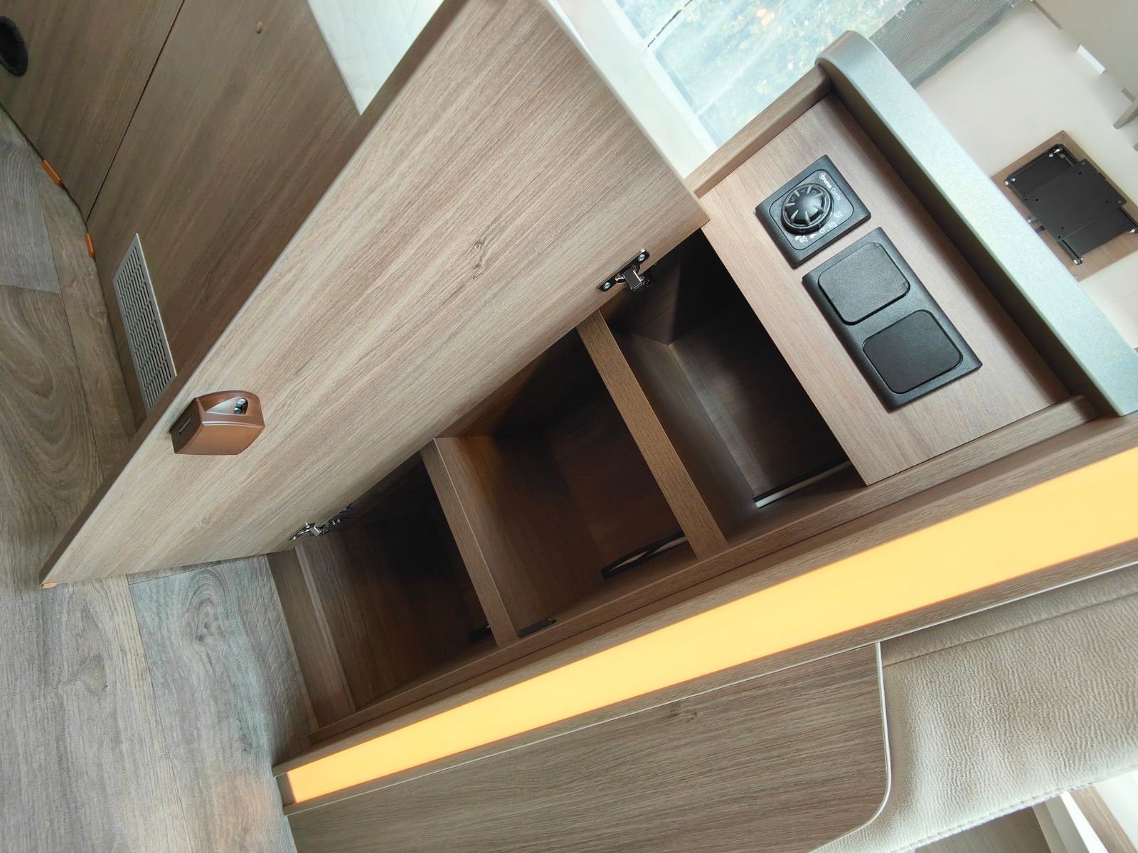 Fahrzeugabbildung Carado T-135  pro+  2025 SPRING SALE 6.200 € SPAREN -