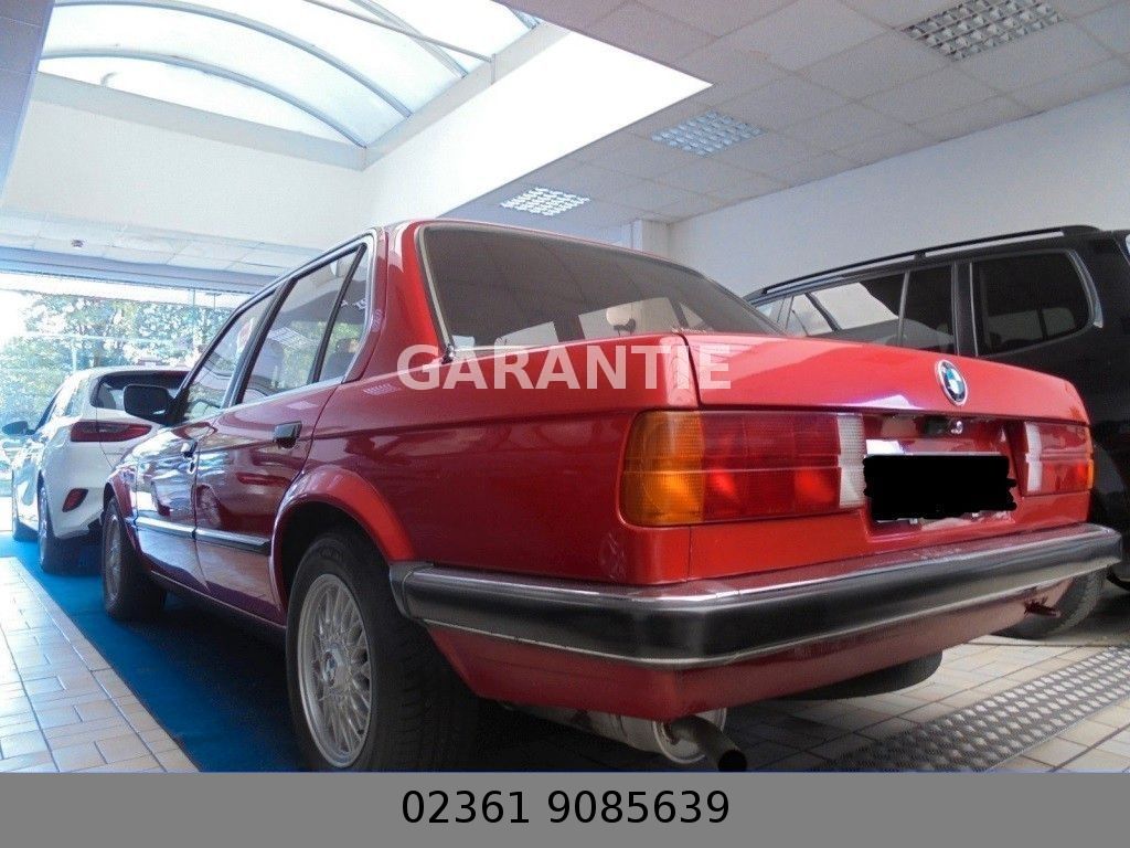 Fahrzeugabbildung BMW 316 E30 Limo Orginal 66Tkm/Mit H-Kennzeihen