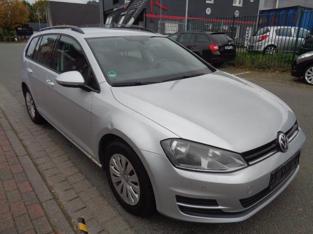 Volkswagen Golf 2014 — вигляд ззаду