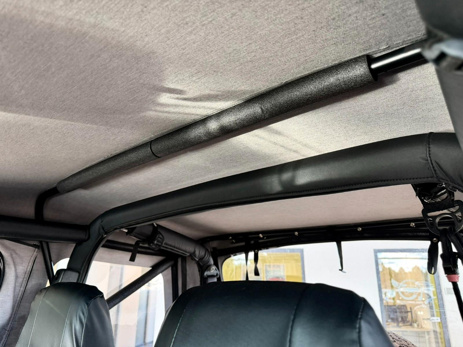 JEEP WRANGLER - 2.5l - 121 CV - BVM - CARNET D'ENTRETIEN