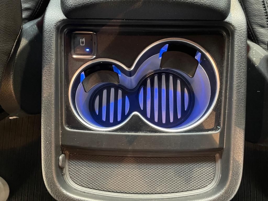 Fahrzeugabbildung Mercedes-Benz V 300 EAV/L 4x4 AMG 8 Sitze STHZ 2,5t AHK MEMORY