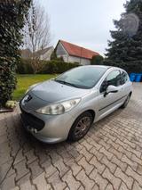 Peugeot 207 Urban Move 95 VTi Urban Move - Peugeot 207 in Augsburg