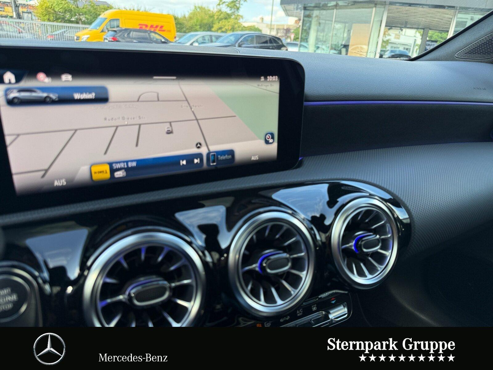 Mercedes-Benz A 250 e Hybrid AMG Pano+Night+HuD+Memo+AHK+MB+BC