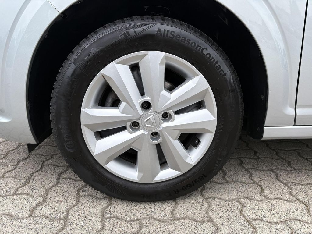 DACIA Sandero - Bild 12