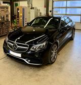 Mercedes-Benz E 63 AMG 4MATIC - gebrauchte Mercedes-Benz E 63 AMG aus dem Jahr 2013