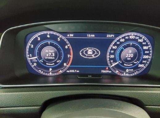 Fahrzeugabbildung Volkswagen Golf VII Variant 14TSI DSG JOIN ANHZV KAMERA PDC