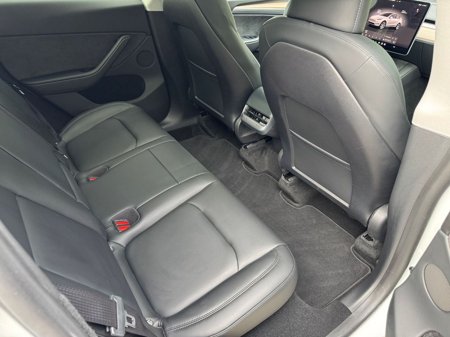 Tesla Model Y Long Range Dual AWD AHK 97% SOH foto 14