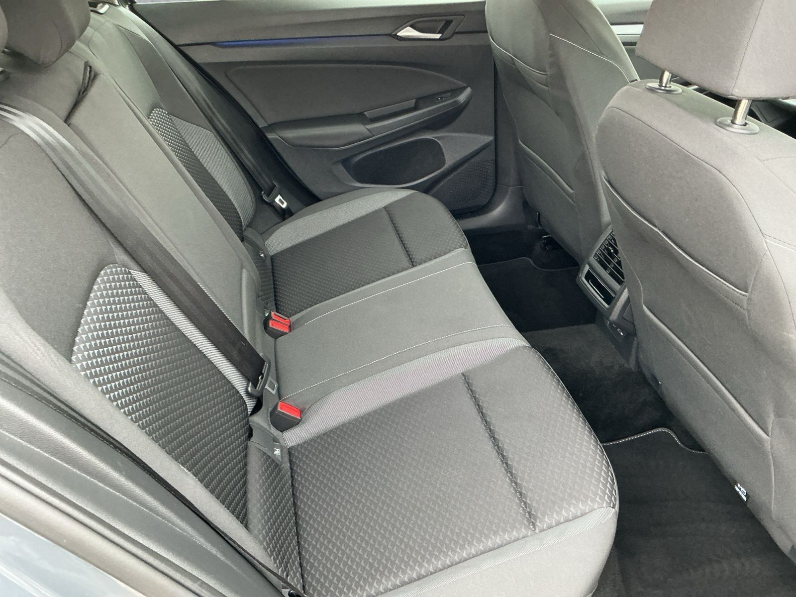 Volkswagen Golf - Bild 16