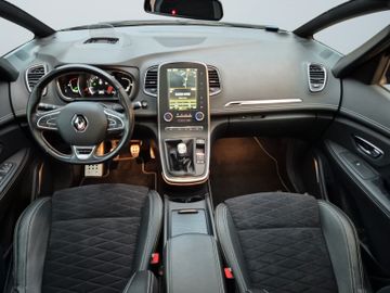 Renault Grand Scenic Black Edition TCe 140 5-Sitzer