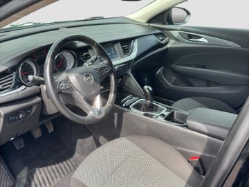 Fotografie 9 des Opel Insignia B Kamera Parkpilot Sitzheizung