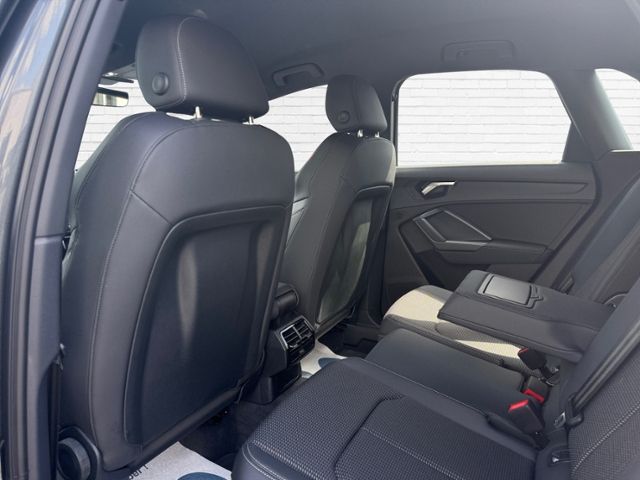 Audi Q3 S line 40 TFSI quattro 190 PS S tronic MMI LE foto 9