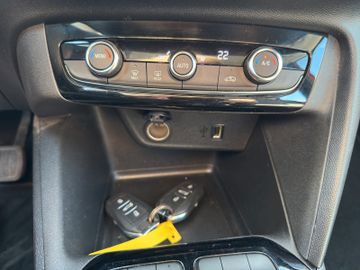 Fotografie des Opel Corsa Corsa-e Edition 11kW On-Board-Charger