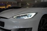 Tesla Model S DUAL-MOTOR NAVI/KAMERA/SH/PANO/3.0/PILOT - Tesla mit Elektro-Antrieb: Limousine, Automatik