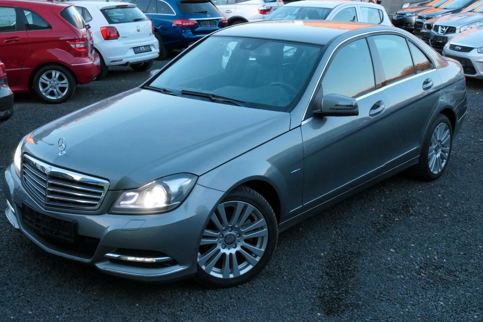 Mercedes-Benz C 220 CDI ELEGANCE*Sitzheizung*Totwinkel*PDC*1-H