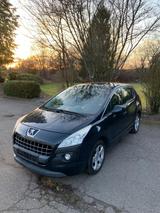 Peugeot 3008 Premium - Peugeot 3008 Premium mit Benzin-Antrieb