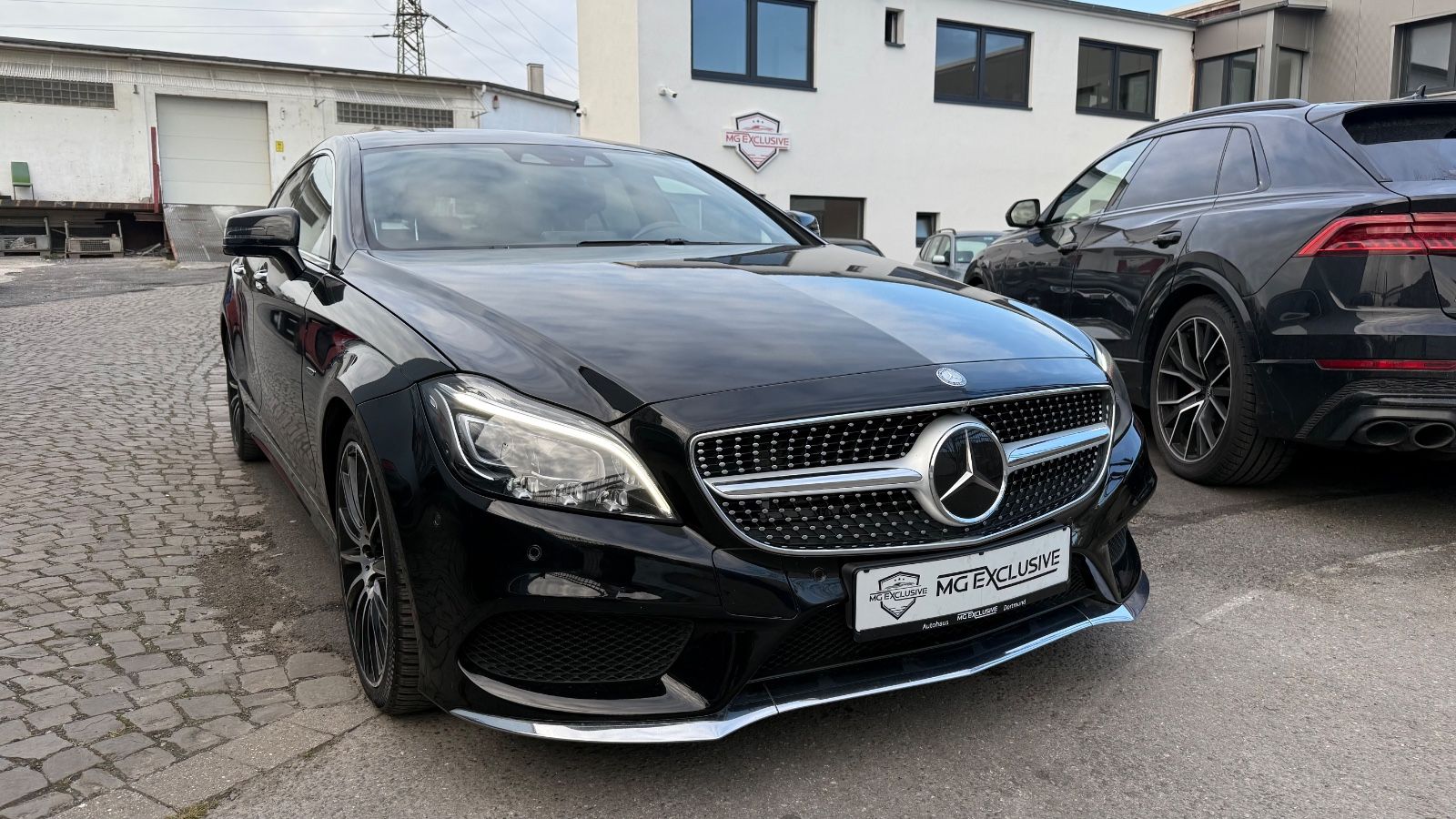 Fahrzeugabbildung Mercedes-Benz CLS 350 Cdi 4-Matic Final-Edition AMG-Line