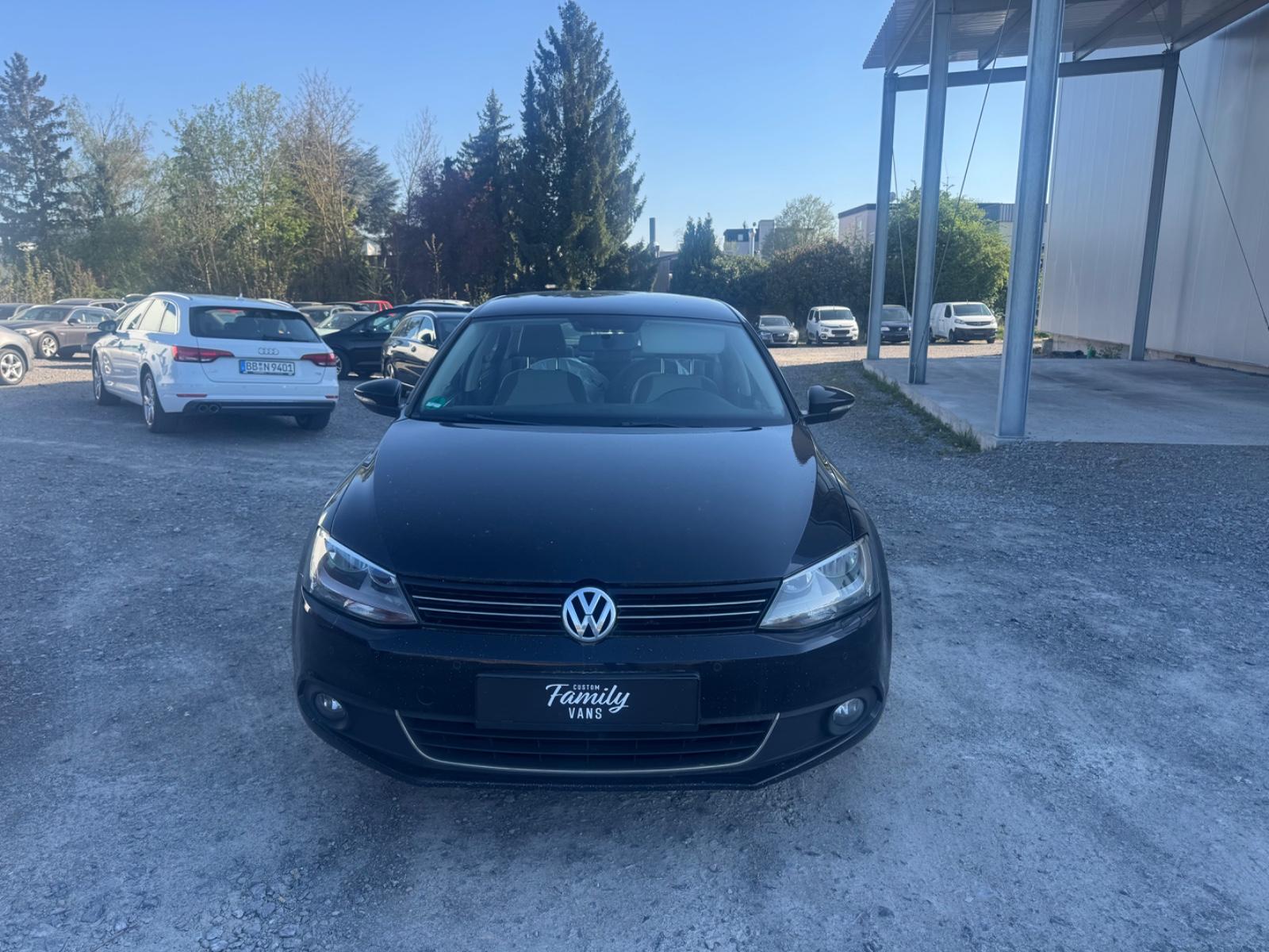 Volkswagen Jetta VI Highline*DSG*F1*KLIMA*ALU*MULTI