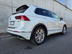 VW Tiguan Highline 4Motion 2,0TDI R-Line Standheizu