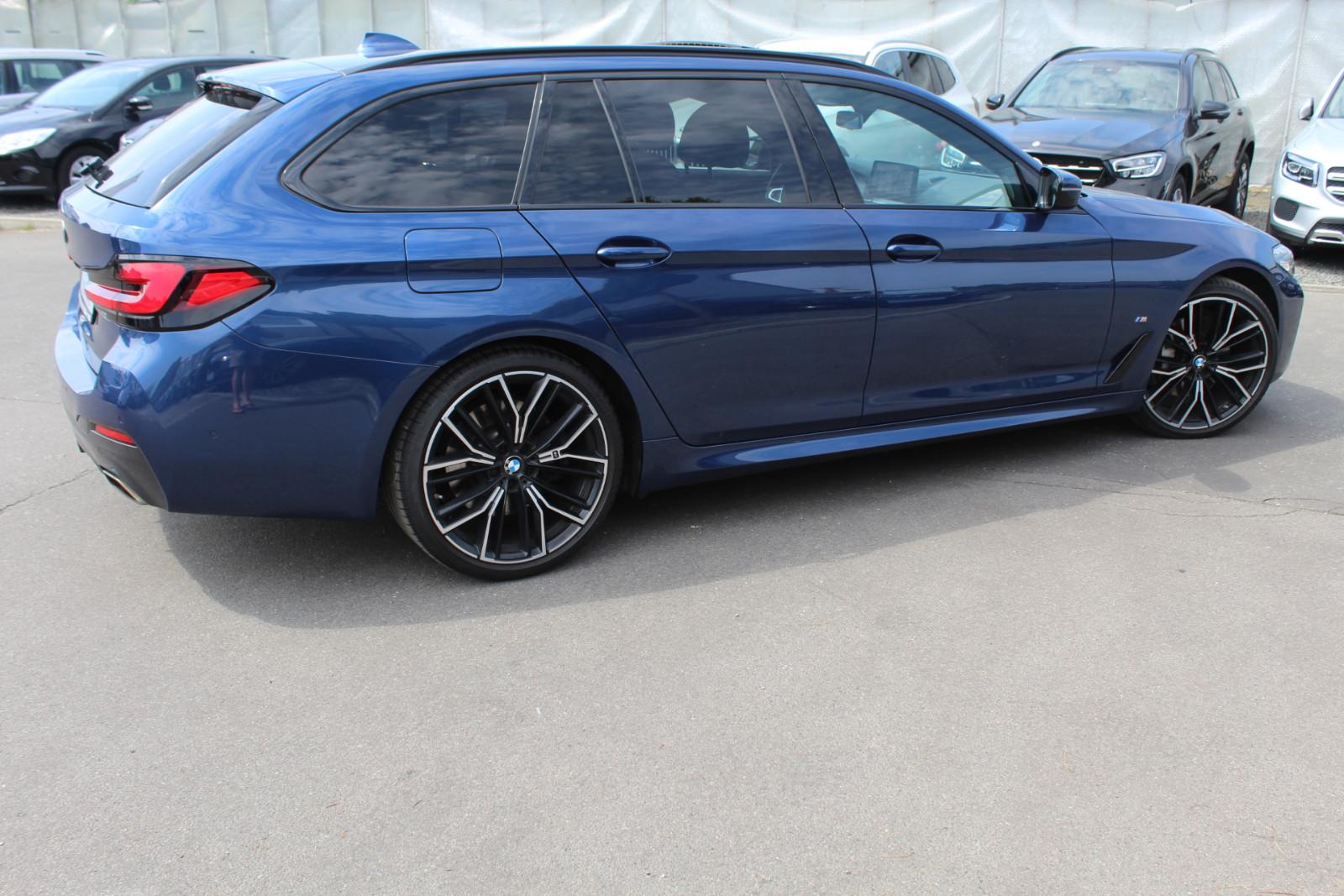 BMW 530d Tour. xDrive M Sportpaket+Panoramad.+H&K+20
