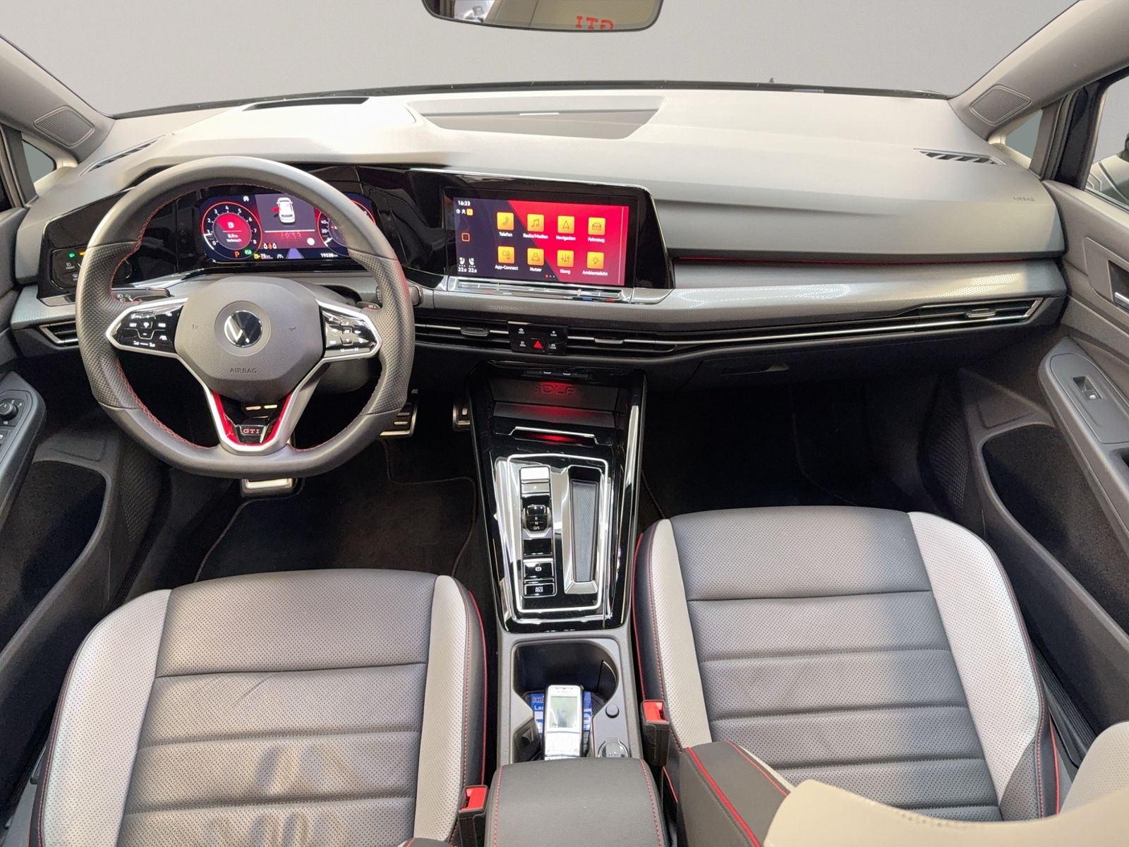 Golf VIII GTI, Leder,, IQ-Light, Head-up,Technik