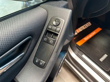 MYAUTOCENTER – Gebraucht- und Jahreswagen mit Werkstattservice in Pfaffenhofen Mercedes-Benz A 160 *Sitzheizung*Tempo*PDC*
