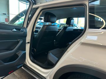 MYAUTOCENTER – Gebraucht- und Jahreswagen mit Werkstattservice in Pfaffenhofen Volkswagen Passat *KEYLESS*MASAGE*360°*ACC*AHK*3-ZONEN*LED*