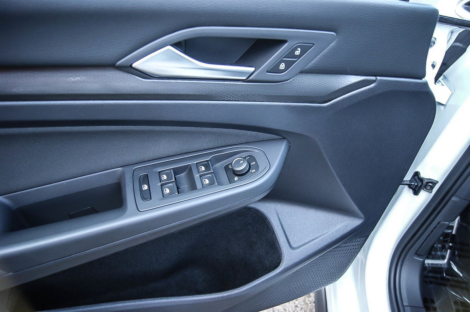 Fahrzeugabbildung Volkswagen Golf VIII GTD HARMAN-KARDON MATRIX STDHEZG ANHZV