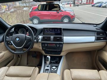 2008 BMW X5 M 缩略图 15