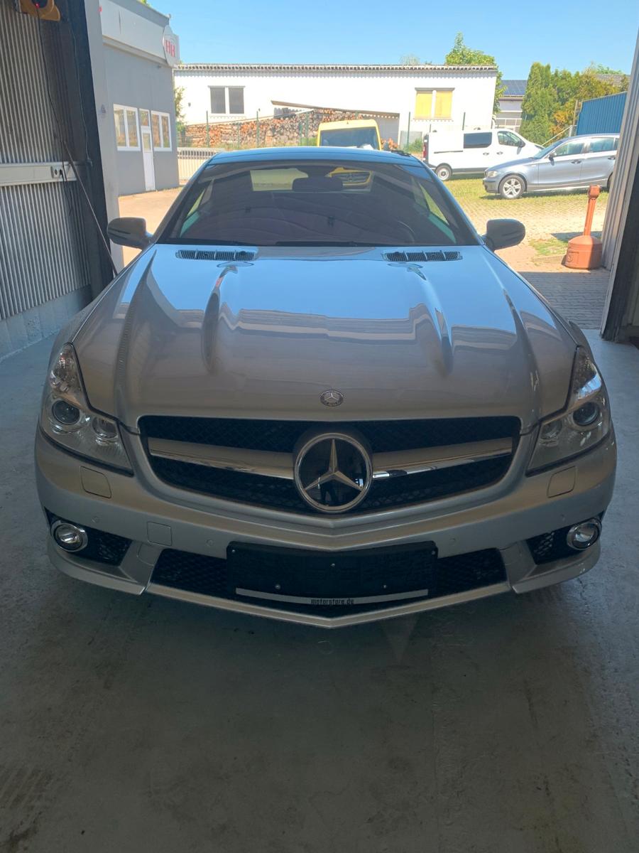 Mercedes-Benz SL 55 AMG