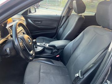 BMW 318 - 8