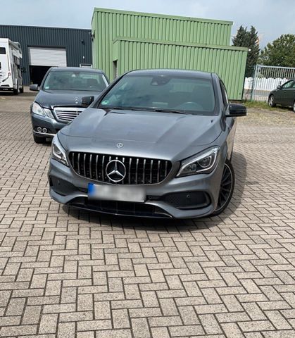 Mercedes-Benz CLA 250 AMG Line Shooting Brake