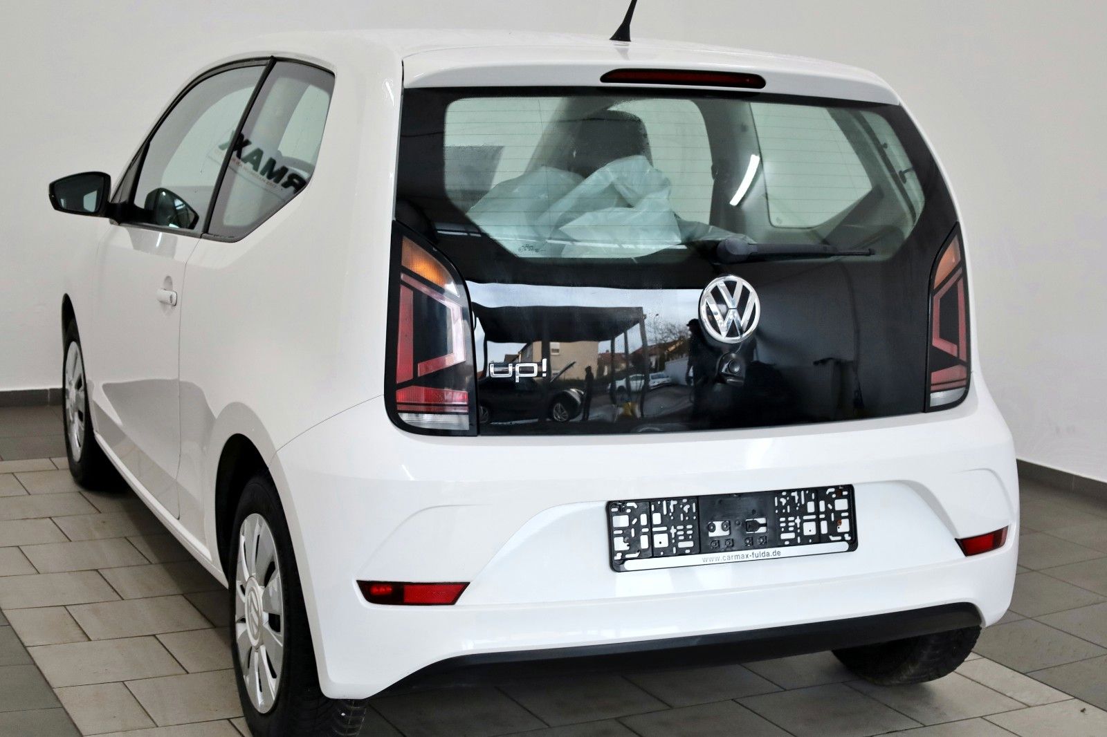 Fahrzeugabbildung Volkswagen move up! BMT/Start-Stopp Klima.8 fach bereift