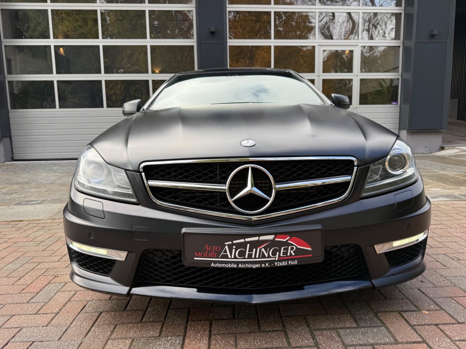 Mercedes-Benz C 63 AMG Edition 1 Coupe Magno Designo Panorama