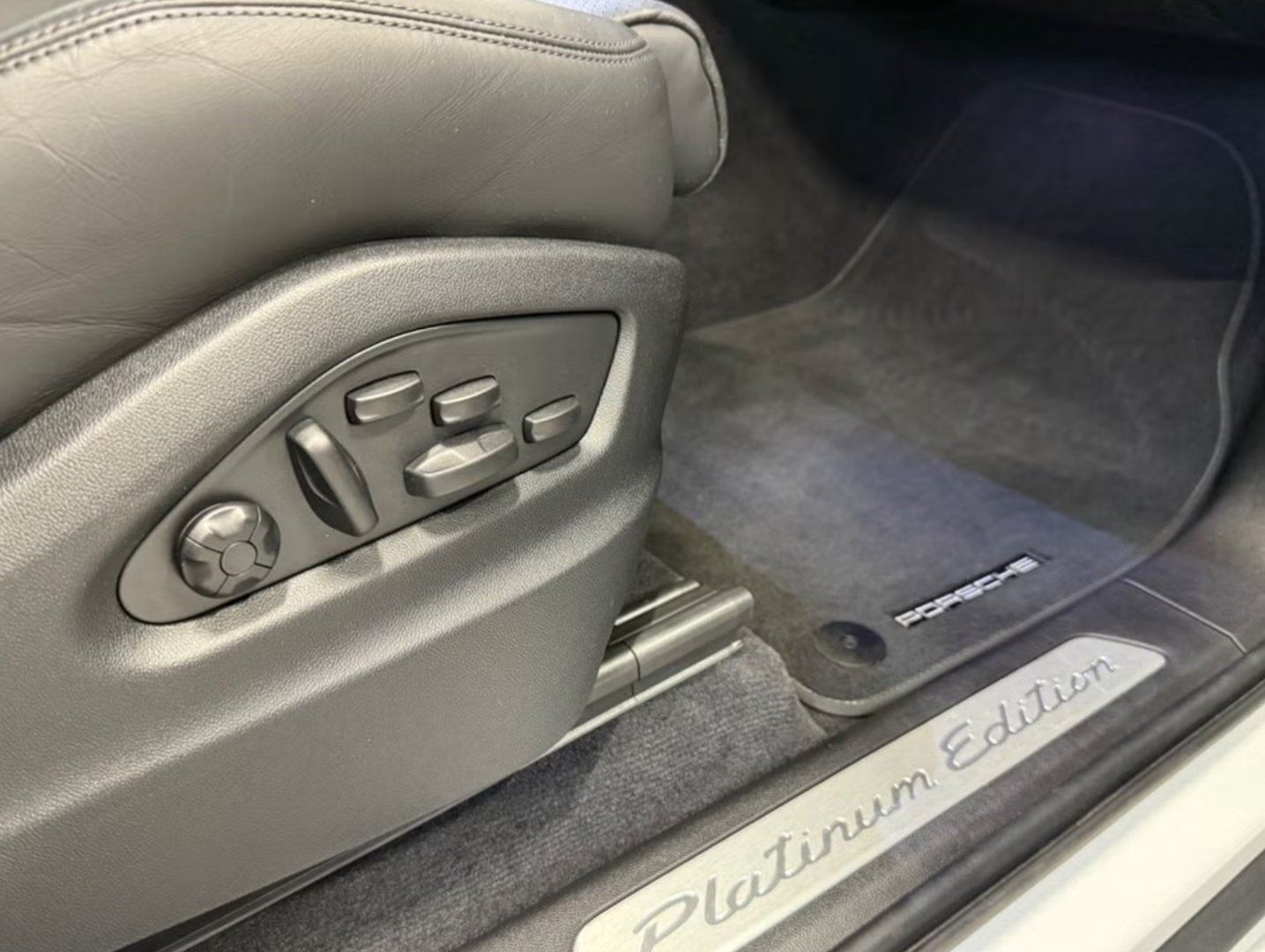 Porsche Cayenne E-Hybrid Platinum Edition *PANO/AHK/HUD/ foto 14