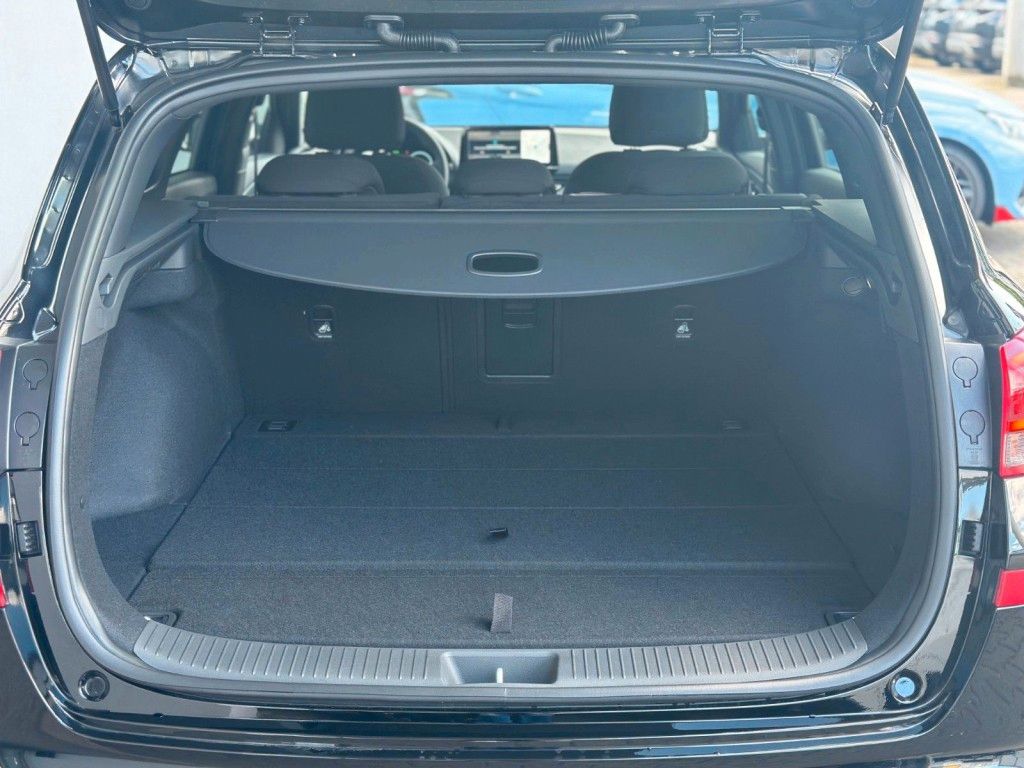 Fahrzeugabbildung Hyundai i30 Advantage 1.0 T-GDI 100PS Navi/SHZ/Kamera