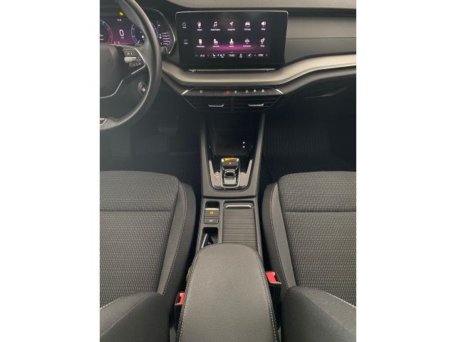 Octavia Combi Ambition 1.5 eTSI DSG NAVI+AHK+SHZ
