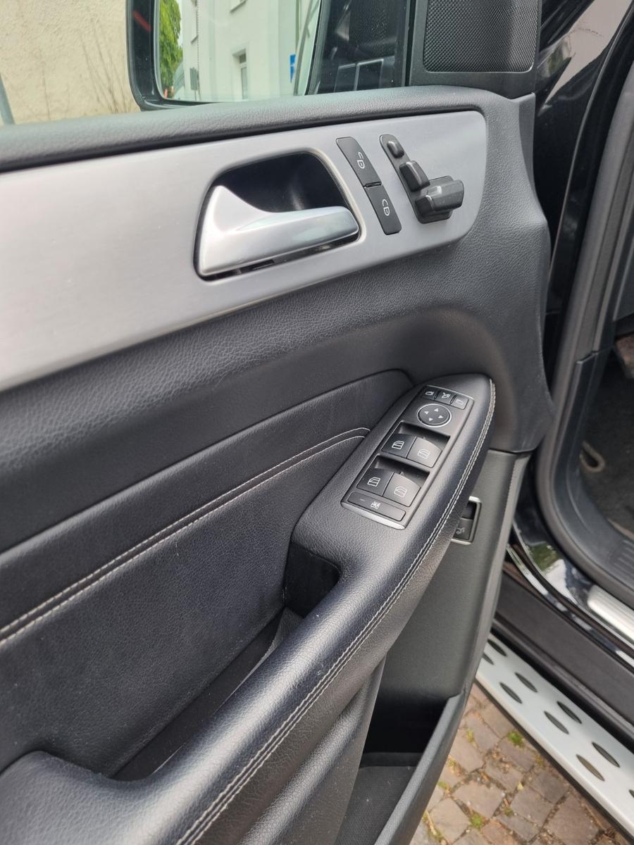 Mercedes-Benz ML 350 BlueTEC 4MATIC 