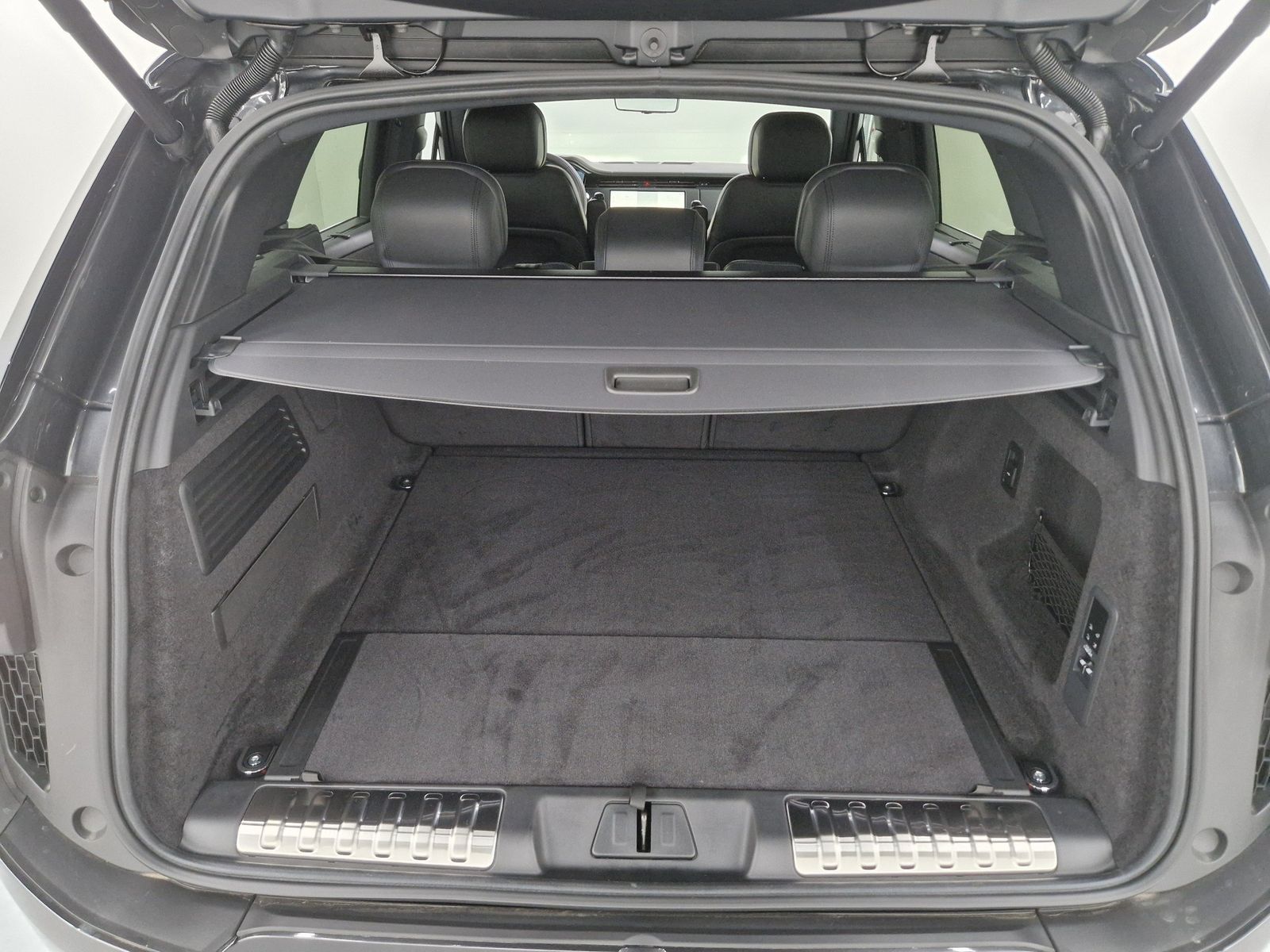 LAND ROVER Range Rover Sport P460e Dynamic HSE Komfort AHK – Bild 10