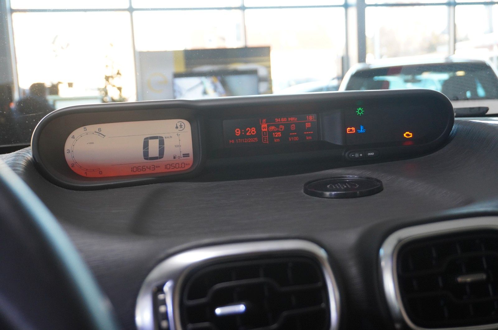 Fahrzeugabbildung Citroën C3 Picasso 1.4 GAS/ BENZIN Exclusive KLIMA/AHK