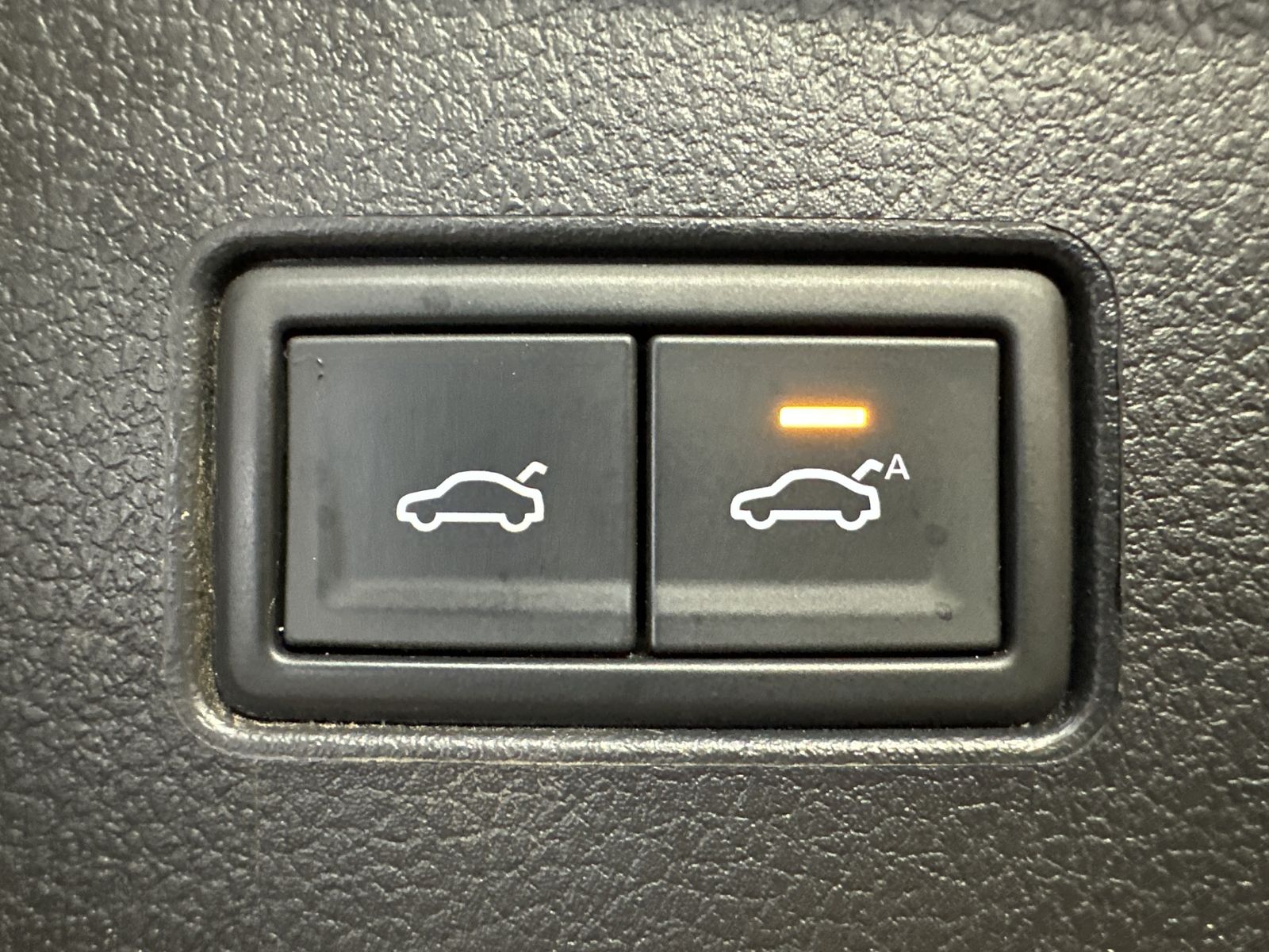 Fahrzeugabbildung Volkswagen Passat Variant 2.0 TDI 4M Elegance NAV+LED+AHK