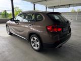 BMW X1 xDrive20i - Allrad*AHK*PDC*Klima*Sitzhzg*BiXe - BMW X1: Braun