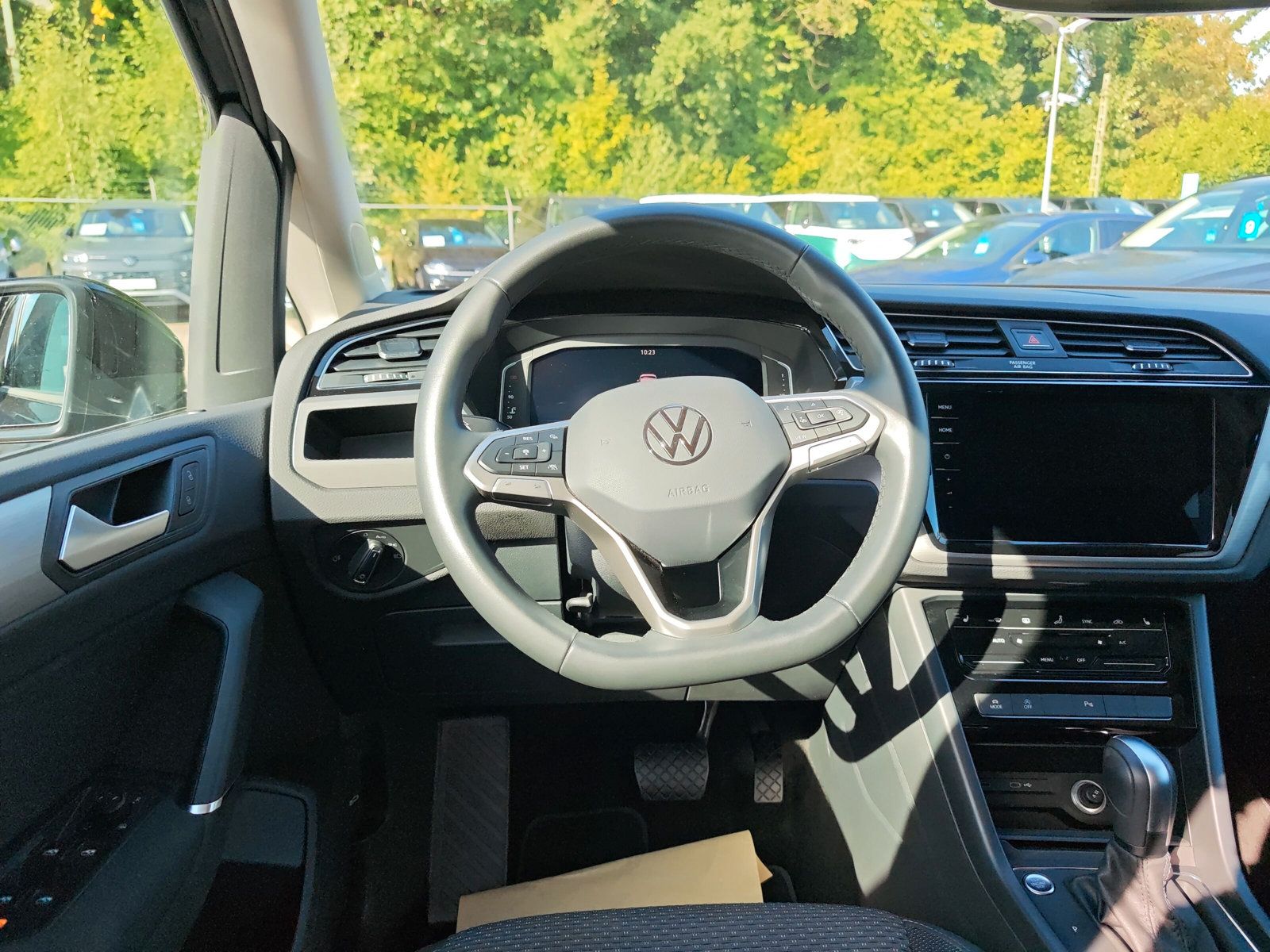 Touran Comfortl. TDi DSG 7S Navi LED Kamera