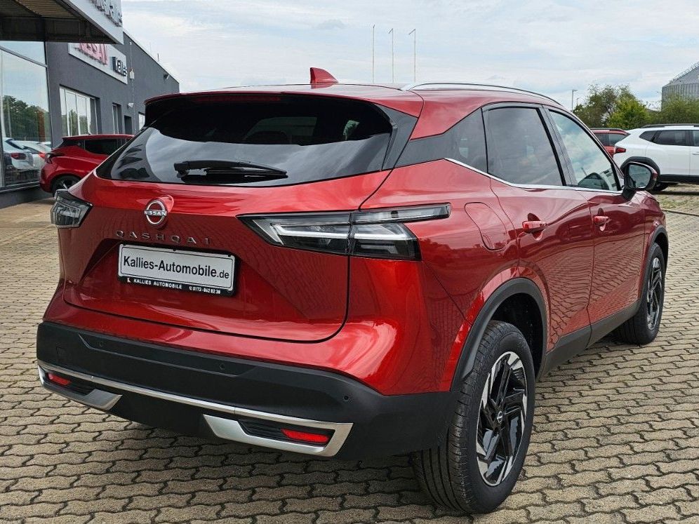Fahrzeugabbildung Nissan Qashqai 1.3 DIG-T MHEV Xtronic N-Connecta MY2024