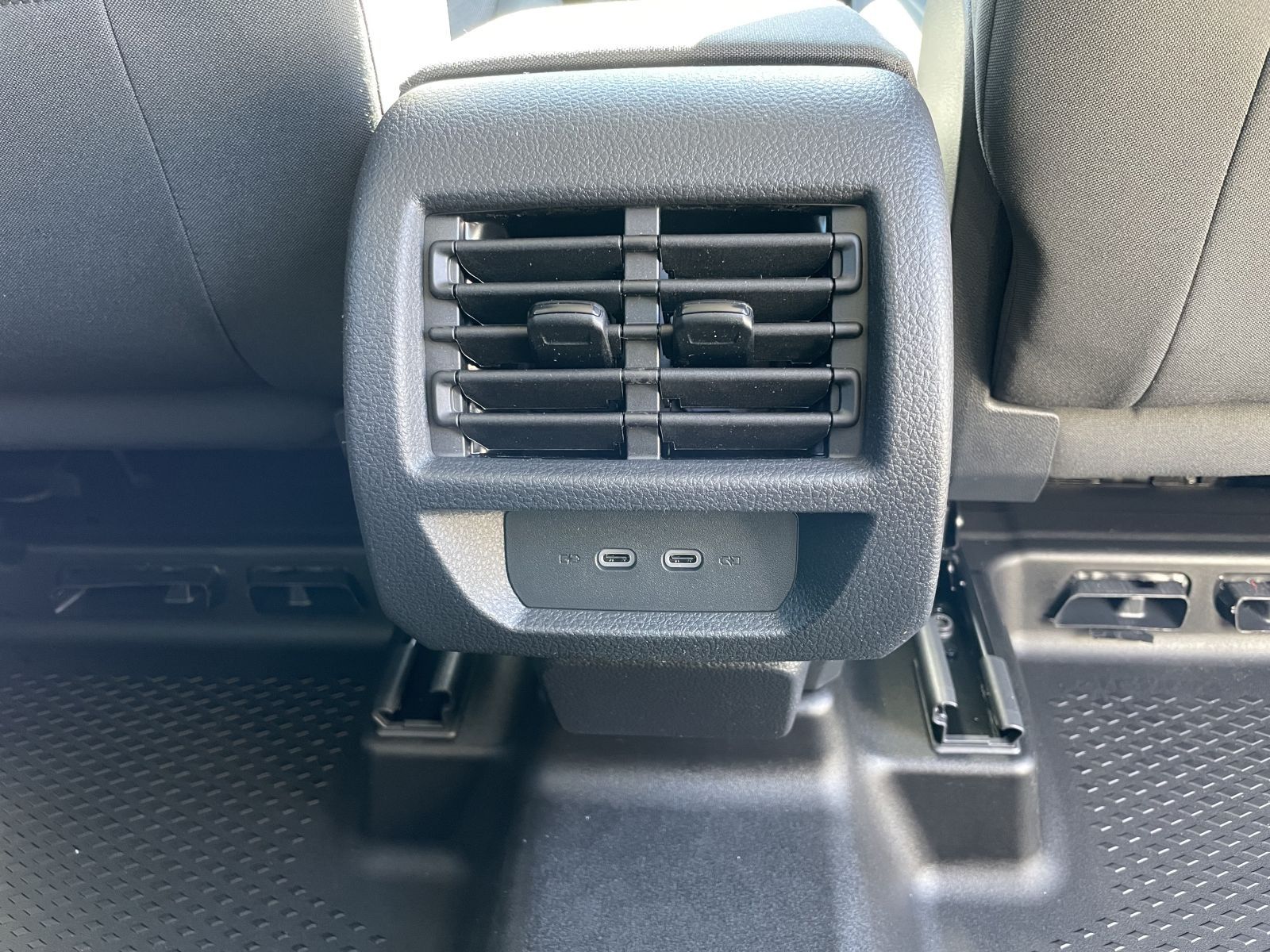 Volkswagen Caddy - Bild 11